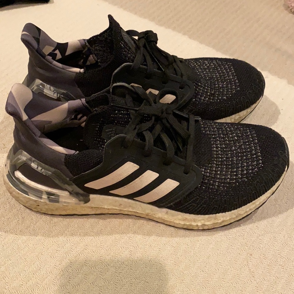 Adidas ultra boost size 8.5 women’s